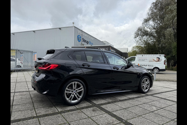 BMW 1-serie 118i Aut. M-Sport | Panorama | Sportseats | Virtual  Live Cockpit | LED  |
