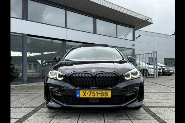 BMW 1-serie 118i Aut. M-Sport | Panorama | Sportseats | Virtual  Live Cockpit | LED  |