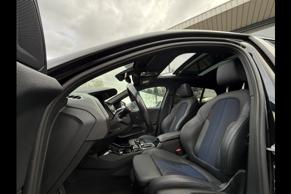 BMW 1-serie 118i Aut. M-Sport | Panorama | Sportseats | Virtual  Live Cockpit | LED  |