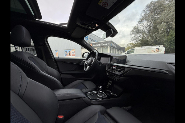 BMW 1-serie 118i Aut. M-Sport | Panorama | Sportseats | Virtual  Live Cockpit | LED  |