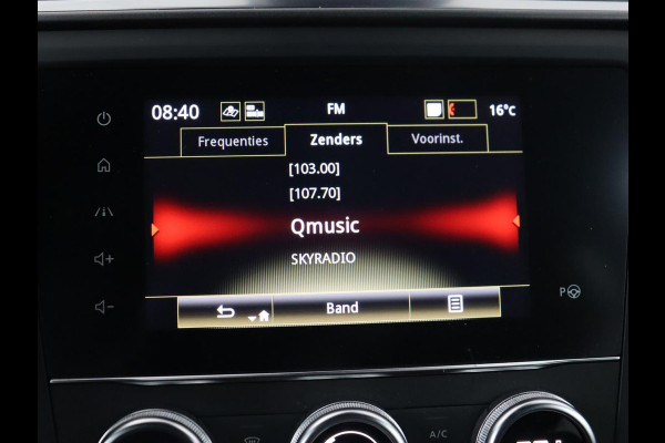 Renault Kadjar 1.3 TCe Black Edition | Trekhaak | Stoelverwarming | Adaptive cruise | Leder/Alcantara | Camera | BOSE Sound | Carplay | Keyless | Navigatie | Full LED Renault Kadjar 1.3 TCe Black Edition | Trekhaak | Stoelverwarming | Adaptive cruise | Leder/Alcantara | Camera | BOSE Sound | Carplay | Keyless | Navigatie | Full LED