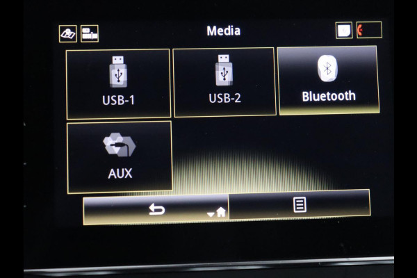 Renault Kadjar 1.3 TCe Black Edition | Trekhaak | Stoelverwarming | Adaptive cruise | Leder/Alcantara | Camera | BOSE Sound | Carplay | Keyless | Navigatie | Full LED Renault Kadjar 1.3 TCe Black Edition | Trekhaak | Stoelverwarming | Adaptive cruise | Leder/Alcantara | Camera | BOSE Sound | Carplay | Keyless | Navigatie | Full LED
