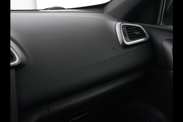 Renault Kadjar 1.3 TCe Black Edition | Trekhaak | Stoelverwarming | Adaptive cruise | Leder/Alcantara | Camera | BOSE Sound | Carplay | Keyless | Navigatie | Full LED Renault Kadjar 1.3 TCe Black Edition | Trekhaak | Stoelverwarming | Adaptive cruise | Leder/Alcantara | Camera | BOSE Sound | Carplay | Keyless | Navigatie | Full LED