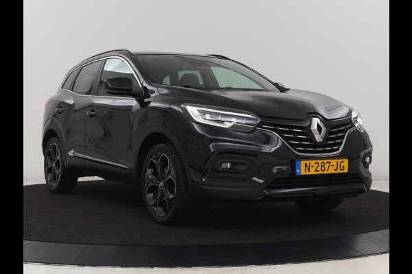 Renault Kadjar 1.3 TCe Black Edition | Trekhaak | Stoelverwarming | Adaptive cruise | Leder/Alcantara | Camera | BOSE Sound | Carplay | Keyless | Navigatie | Full LED Renault Kadjar 1.3 TCe Black Edition | Trekhaak | Stoelverwarming | Adaptive cruise | Leder/Alcantara | Camera | BOSE Sound | Carplay | Keyless | Navigatie | Full LED