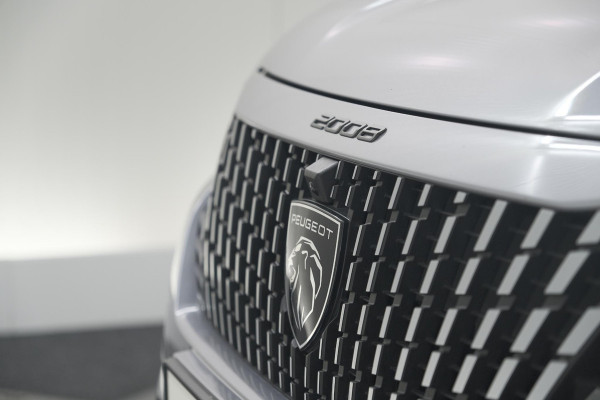 Peugeot 2008 Hybrid 136 e-DCS6 Allure | 360 Camera | Adaptieve Cruise Control | Dodehoekdetectie | Navigatie