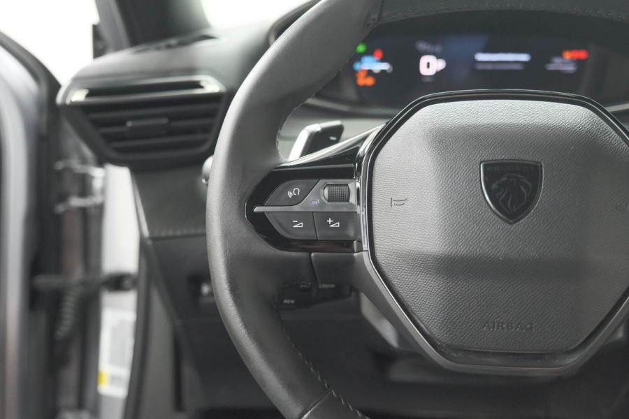 Peugeot 2008 Hybrid 136 e-DCS6 Allure | 360 Camera | Adaptieve Cruise Control | Dodehoekdetectie | Navigatie