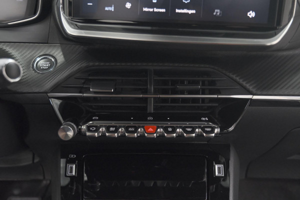 Peugeot 2008 Hybrid 136 e-DCS6 Allure | 360 Camera | Adaptieve Cruise Control | Dodehoekdetectie | Navigatie