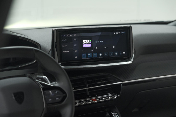 Peugeot 2008 Hybrid 136 e-DCS6 Allure | 360 Camera | Adaptieve Cruise Control | Dodehoekdetectie | Navigatie