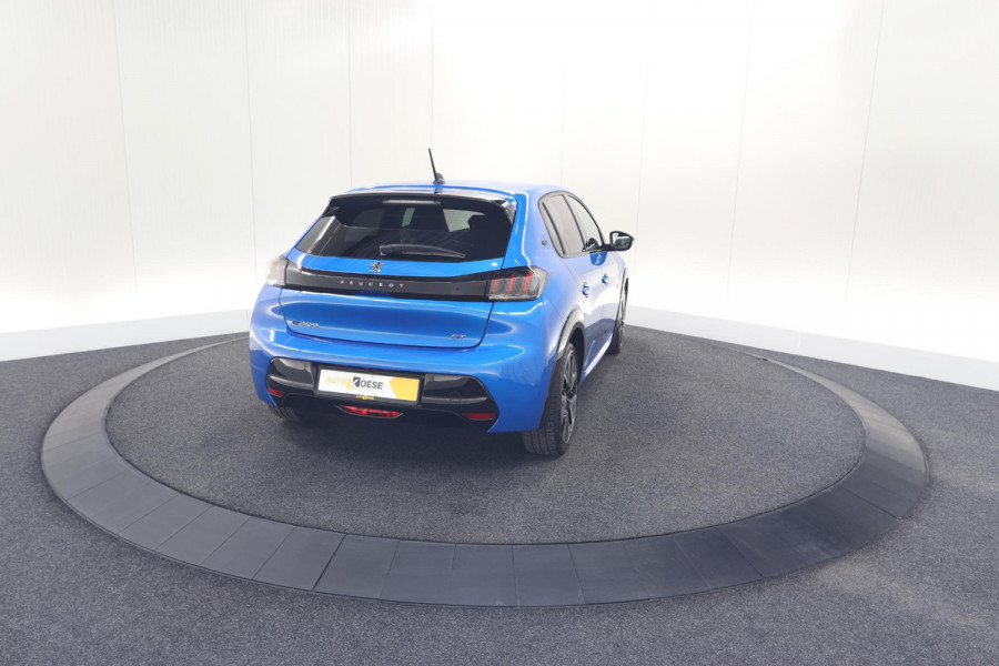 Peugeot e-208 EV GT Pack 50 kWh | Camera | Adapieve Cruise Control | Stoelverwarming | 3 FASE