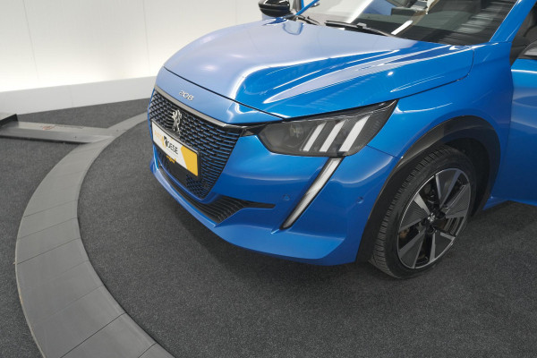 Peugeot e-208 EV GT Pack 50 kWh | Camera | Adapieve Cruise Control | Stoelverwarming | 3 FASE
