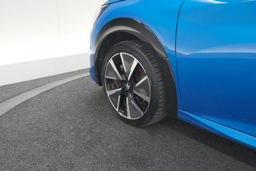Peugeot e-208 EV GT Pack 50 kWh | Camera | Adapieve Cruise Control | Stoelverwarming | 3 FASE