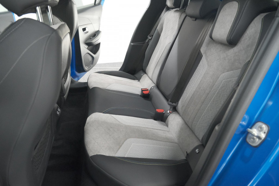 Peugeot e-208 EV GT Pack 50 kWh | Camera | Adapieve Cruise Control | Stoelverwarming | 3 FASE