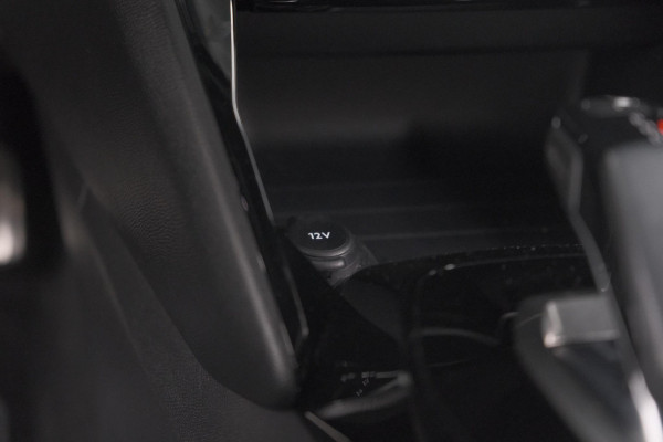 Peugeot e-208 EV GT Pack 50 kWh | Camera | Adapieve Cruise Control | Stoelverwarming | 3 FASE