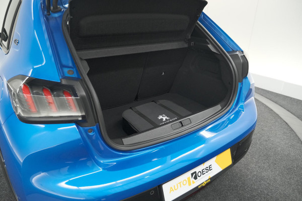 Peugeot e-208 EV GT Pack 50 kWh | Camera | Adapieve Cruise Control | Stoelverwarming | 3 FASE