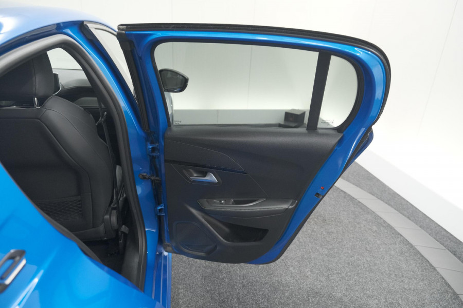 Peugeot e-208 EV GT Pack 50 kWh | Camera | Adapieve Cruise Control | Stoelverwarming | 3 FASE