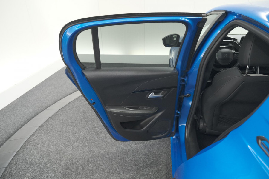Peugeot e-208 EV GT Pack 50 kWh | Camera | Adapieve Cruise Control | Stoelverwarming | 3 FASE
