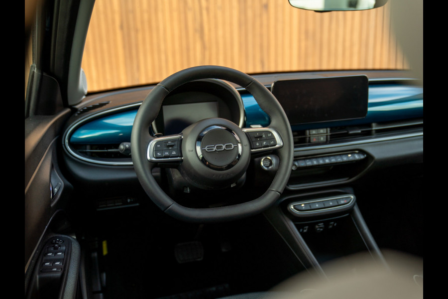 Fiat 600 1.2 Hybrid ICON | Pack Style | Pack Comfort | 360 cam