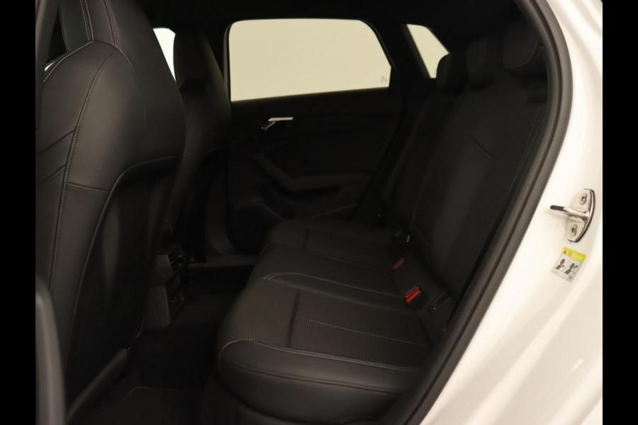 Audi A3 40 TFSI e Advanced edition | S-line | Full LED | Half Leder | Carplay | Adaptive Cruise | Stoelverwarming | LMV 18 inch | PHEV Audi A3 40 TFSI e Advanced edition | S-line | Full LED | Half Leder | Carplay | Adaptive Cruise | Stoelverwarming | LMV 18 inch | PHEV