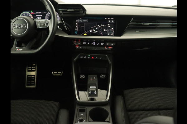 Audi A3 40 TFSI e Advanced edition | S-line | Full LED | Half Leder | Carplay | Adaptive Cruise | Stoelverwarming | LMV 18 inch | PHEV Audi A3 40 TFSI e Advanced edition | S-line | Full LED | Half Leder | Carplay | Adaptive Cruise | Stoelverwarming | LMV 18 inch | PHEV