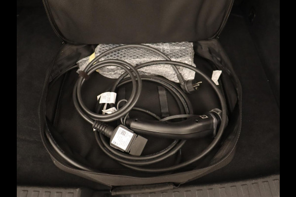 Audi A3 40 TFSI e Advanced edition | S-line | Full LED | Half Leder | Carplay | Adaptive Cruise | Stoelverwarming | LMV 18 inch | PHEV Audi A3 40 TFSI e Advanced edition | S-line | Full LED | Half Leder | Carplay | Adaptive Cruise | Stoelverwarming | LMV 18 inch | PHEV