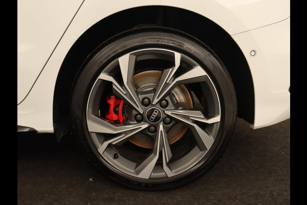 Audi A3 40 TFSI e Advanced edition | S-line | Full LED | Half Leder | Carplay | Adaptive Cruise | Stoelverwarming | LMV 18 inch | PHEV Audi A3 40 TFSI e Advanced edition | S-line | Full LED | Half Leder | Carplay | Adaptive Cruise | Stoelverwarming | LMV 18 inch | PHEV