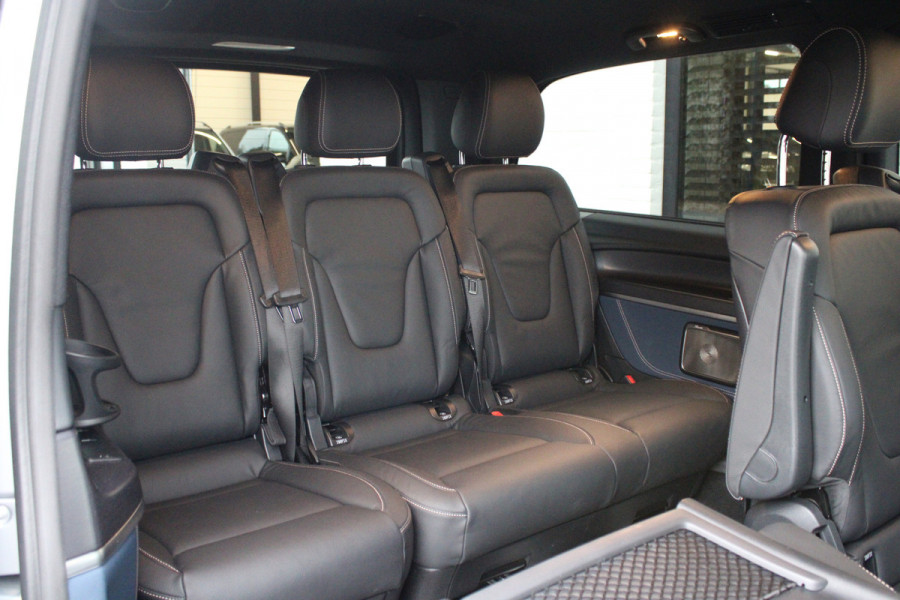 Mercedes-Benz Eqv 300 L2 / AMG / New Model / Luchtvering / 7-Persoons / Burmester / Electr Stoelen / Vol Opties / NIEUW!! Mercedes-Benz Eqv 300 L2 / AMG / New Model / Luchtvering / 7-Persoons / Burmester / Electr Stoelen / Vol Opties / NIEUW!!
