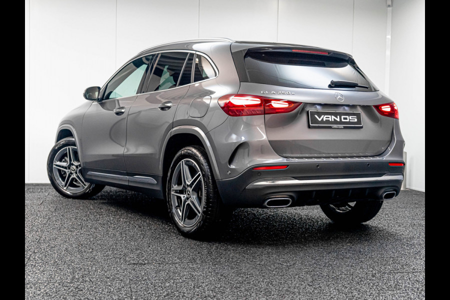 Mercedes-Benz GLA GLA 250 e AMG Line | Pano | Camera | Keyless Go Mercedes-Benz GLA GLA 250 e AMG Line | Pano | Camera | Keyless Go