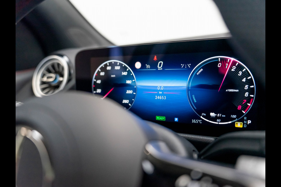 Mercedes-Benz GLA GLA 250 e AMG Line | Pano | Camera | Keyless Go Mercedes-Benz GLA GLA 250 e AMG Line | Pano | Camera | Keyless Go