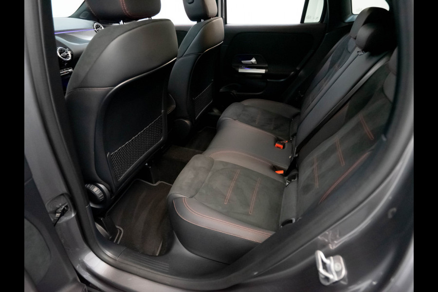 Mercedes-Benz GLA GLA 250 e AMG Line | Pano | Camera | Keyless Go Mercedes-Benz GLA GLA 250 e AMG Line | Pano | Camera | Keyless Go