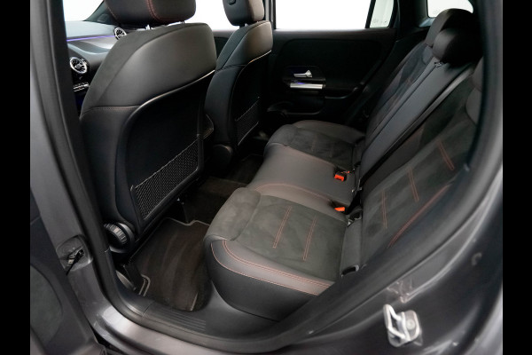 Mercedes-Benz GLA GLA 250 e AMG Line | Pano | Camera | Keyless Go Mercedes-Benz GLA GLA 250 e AMG Line | Pano | Camera | Keyless Go