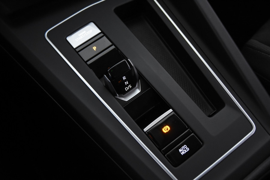 Volkswagen Golf 1.0 eTSI Life *1ste Eigenaar*Navigatie*Ambiente*