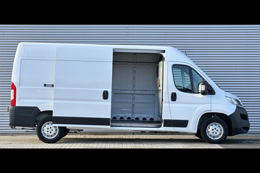 Citroën Jumper 2.2 BlueHDi 165 L3H2 3.5t Navi|Trekhaak|Camera Citroën Jumper 2.2 BlueHDi 165 L3H2 3.5t Navi|Trekhaak|Camera