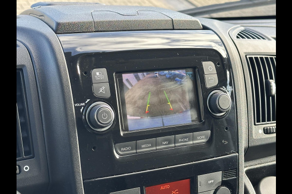 Citroën Jumper 2.2 BlueHDi 165 L3H2 3.5t Navi|Trekhaak|Camera Citroën Jumper 2.2 BlueHDi 165 L3H2 3.5t Navi|Trekhaak|Camera