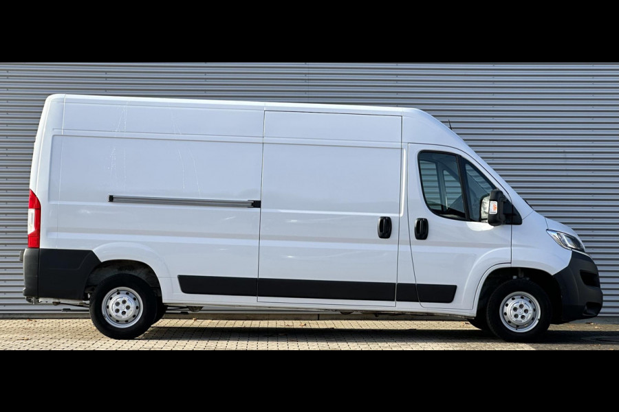 Citroën Jumper 2.2 BlueHDi 165 L3H2 3.5t Navi|Trekhaak|Camera Citroën Jumper 2.2 BlueHDi 165 L3H2 3.5t Navi|Trekhaak|Camera