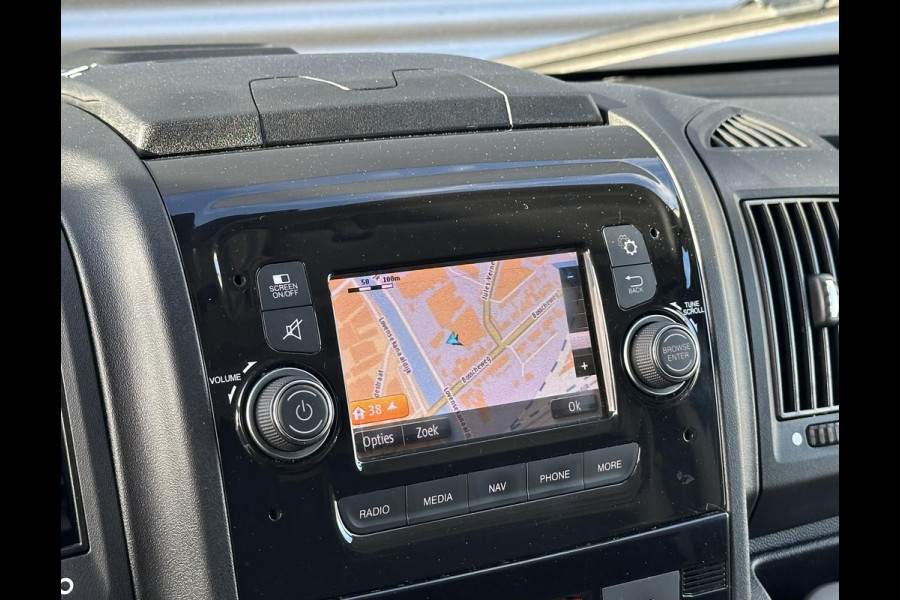 Citroën Jumper 2.2 BlueHDi 165 L3H2 3.5t Navi|Trekhaak|Camera Citroën Jumper 2.2 BlueHDi 165 L3H2 3.5t Navi|Trekhaak|Camera