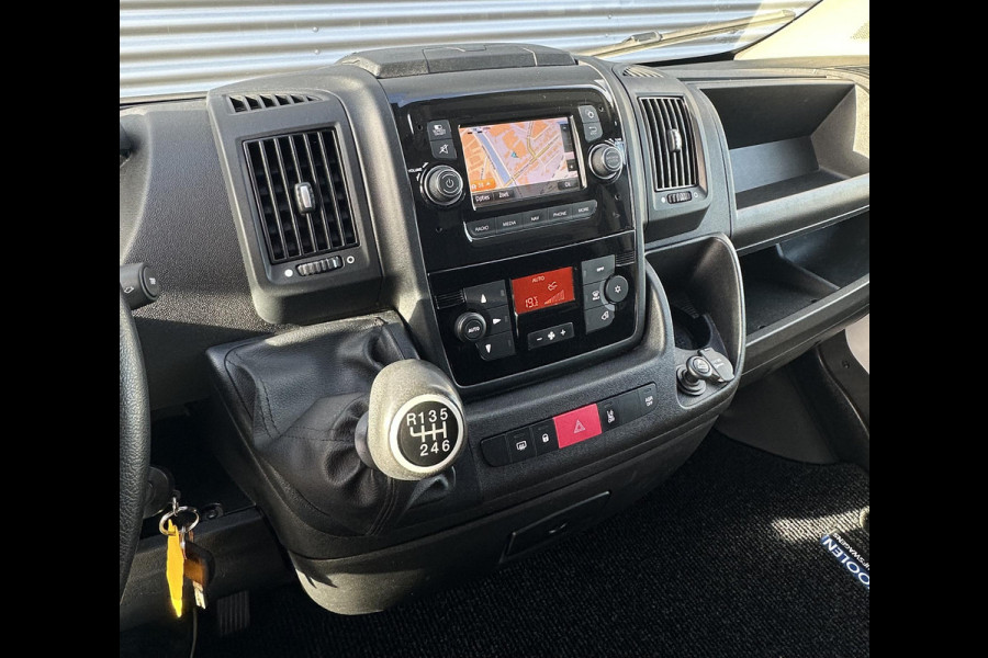 Citroën Jumper 2.2 BlueHDi 165 L3H2 3.5t Navi|Trekhaak|Camera Citroën Jumper 2.2 BlueHDi 165 L3H2 3.5t Navi|Trekhaak|Camera