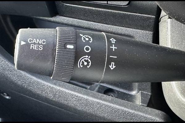 Citroën Jumper 2.2 BlueHDi 165 L3H2 3.5t Navi|Trekhaak|Camera Citroën Jumper 2.2 BlueHDi 165 L3H2 3.5t Navi|Trekhaak|Camera