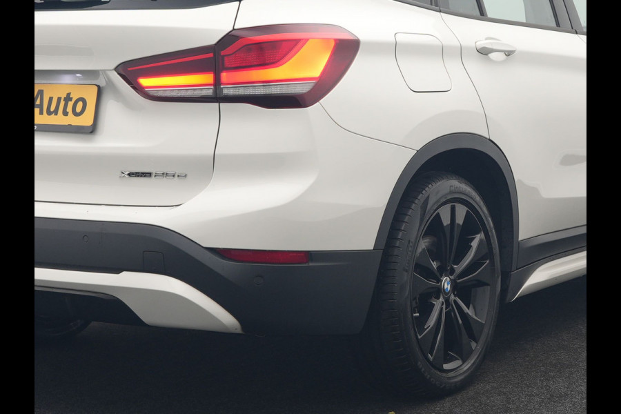BMW X1 xDrive25e Sportline Plug In Hybrid 221pk Dealer O.H PHEV | Navigatie | Sfeerverlichting | LED Koplampen | Sportstoelen Verwarmd | DAB | 18"L.M | BMW X1 xDrive25e Sportline Plug In Hybrid 221pk Dealer O.H PHEV | Navigatie | Sfeerverlichting | LED Koplampen | Sportstoelen Verwarmd | DAB | 18"L.M |