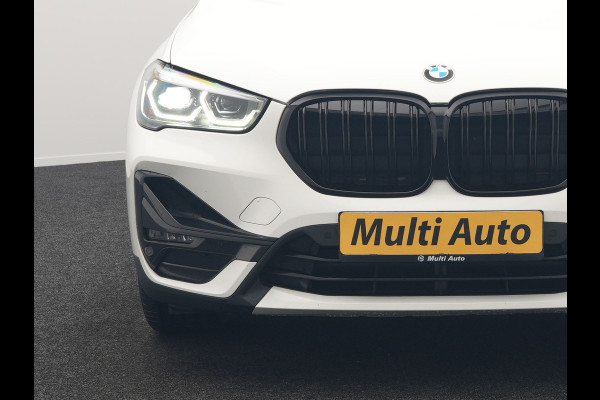 BMW X1 xDrive25e Sportline Plug In Hybrid 221pk Dealer O.H PHEV | Navigatie | Sfeerverlichting | LED Koplampen | Sportstoelen Verwarmd | DAB | 18"L.M | BMW X1 xDrive25e Sportline Plug In Hybrid 221pk Dealer O.H PHEV | Navigatie | Sfeerverlichting | LED Koplampen | Sportstoelen Verwarmd | DAB | 18"L.M |