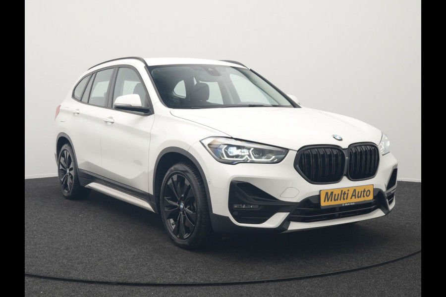 BMW X1 xDrive25e Sportline Plug In Hybrid 221pk Dealer O.H PHEV | Navigatie | Sfeerverlichting | LED Koplampen | Sportstoelen Verwarmd | DAB | 18"L.M | BMW X1 xDrive25e Sportline Plug In Hybrid 221pk Dealer O.H PHEV | Navigatie | Sfeerverlichting | LED Koplampen | Sportstoelen Verwarmd | DAB | 18"L.M |