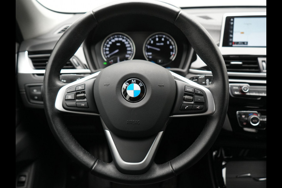 BMW X1 xDrive25e Sportline Plug In Hybrid 221pk Dealer O.H PHEV | Navigatie | Sfeerverlichting | LED Koplampen | Sportstoelen Verwarmd | DAB | 18"L.M | BMW X1 xDrive25e Sportline Plug In Hybrid 221pk Dealer O.H PHEV | Navigatie | Sfeerverlichting | LED Koplampen | Sportstoelen Verwarmd | DAB | 18"L.M |