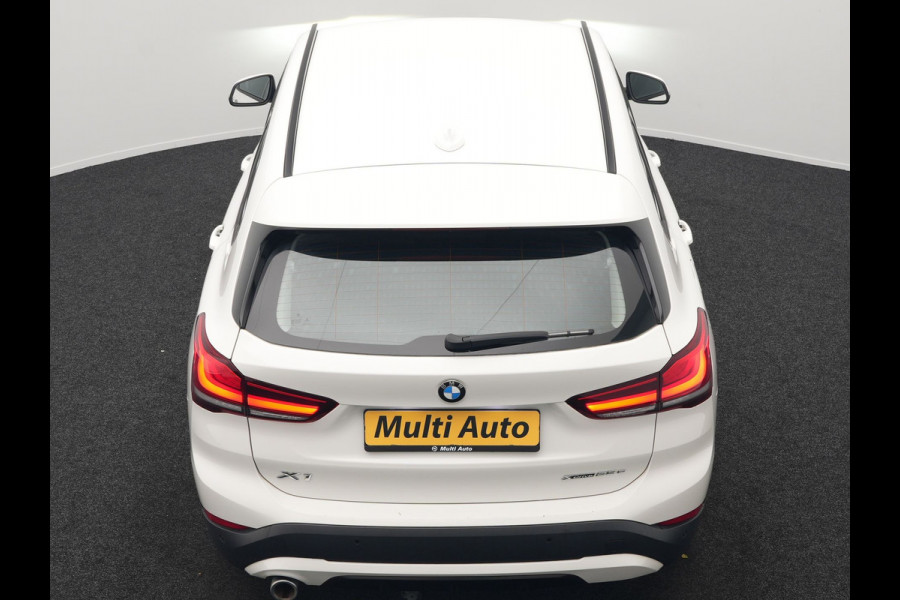 BMW X1 xDrive25e Sportline Plug In Hybrid 221pk Dealer O.H PHEV | Navigatie | Sfeerverlichting | LED Koplampen | Sportstoelen Verwarmd | DAB | 18"L.M | BMW X1 xDrive25e Sportline Plug In Hybrid 221pk Dealer O.H PHEV | Navigatie | Sfeerverlichting | LED Koplampen | Sportstoelen Verwarmd | DAB | 18"L.M |