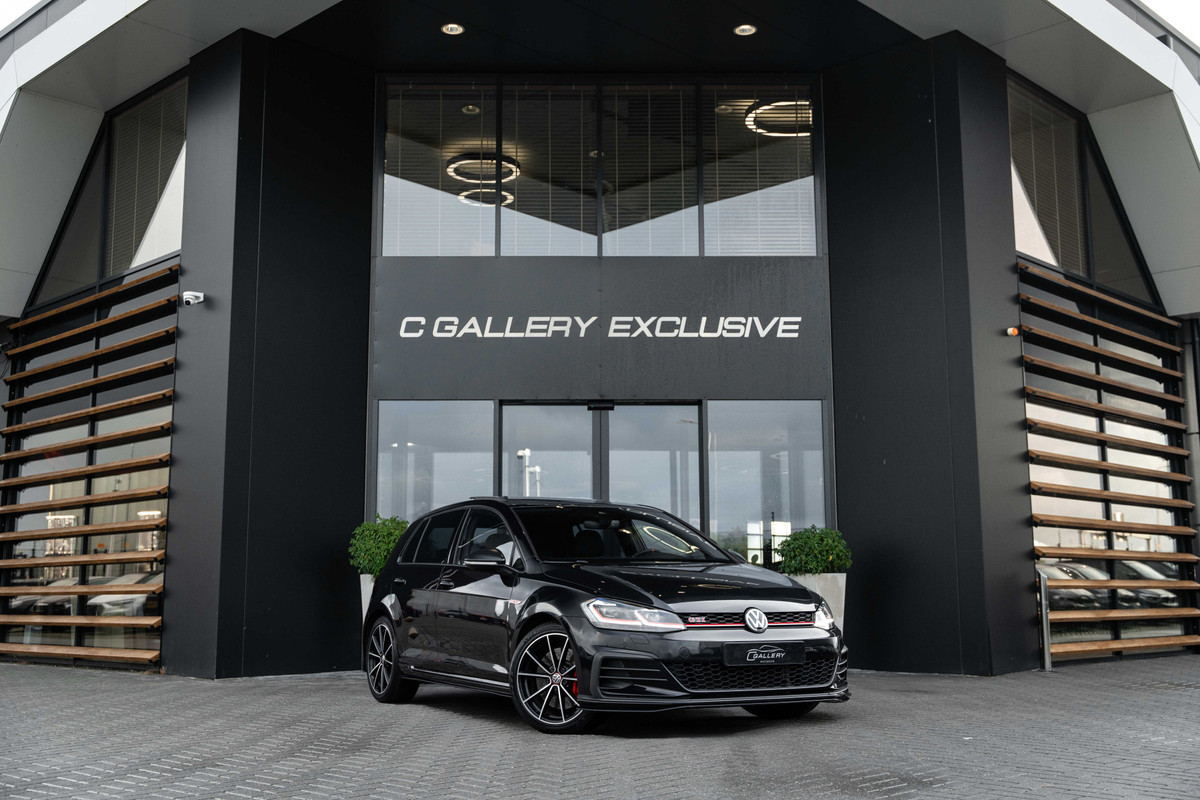 Volkswagen Golf 7.5 2.0 TSI GTI TCR - Panorama | Akrapovic l Dynaudio | ACC | Camera Volkswagen Golf 7.5 2.0 TSI GTI TCR - Panorama | Akrapovic l Dynaudio | ACC | Camera