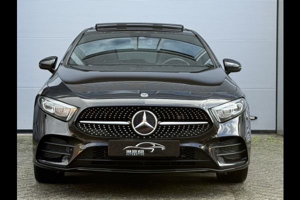 Mercedes-Benz A-Klasse 250 e Business Line | AMG Pakket | Sfeerverlichting | Pano | Widescreen Mercedes-Benz A-Klasse 250 e Business Line | AMG Pakket | Sfeerverlichting | Pano | Widescreen