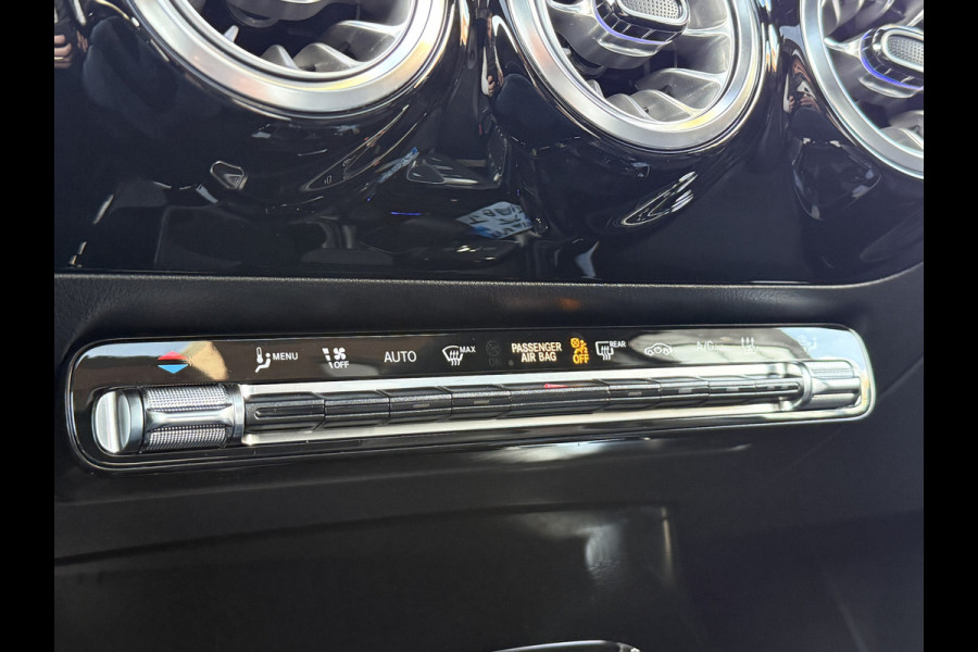 Mercedes-Benz A-Klasse 250 e Business Line | AMG Pakket | Sfeerverlichting | Pano | Widescreen Mercedes-Benz A-Klasse 250 e Business Line | AMG Pakket | Sfeerverlichting | Pano | Widescreen
