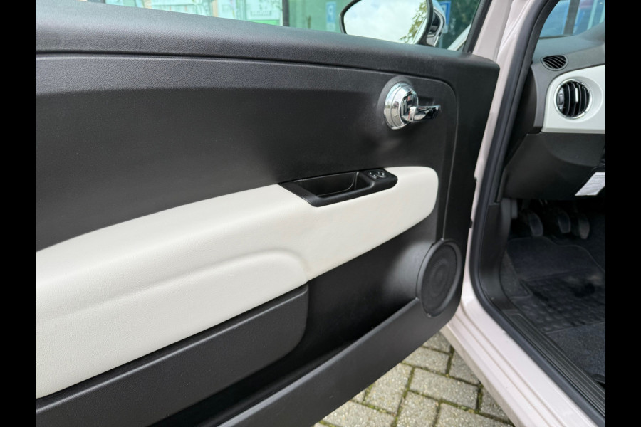Fiat 500 1.0 Hybrid Star - Glasdak - Navi - Climate - Parkeerhulp - Org.NL Fiat 500 1.0 Hybrid Star - Glasdak - Navi - Climate - Parkeerhulp - Org.NL