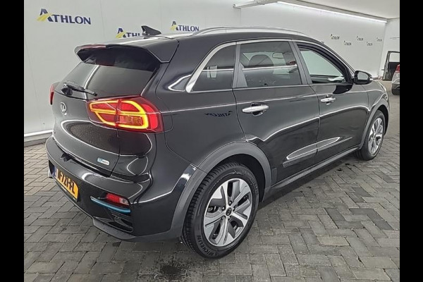 Kia e-Niro ExecutiveLine 64 kWh | Navi | Camera | Leder | Panorama