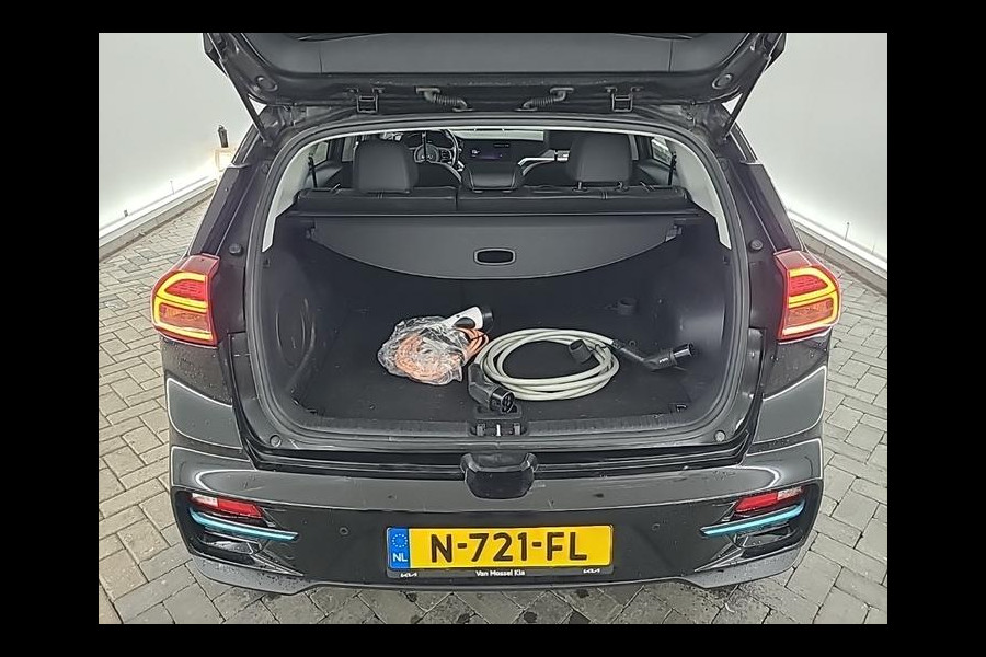 Kia e-Niro ExecutiveLine 64 kWh | Navi | Camera | Leder | Panorama