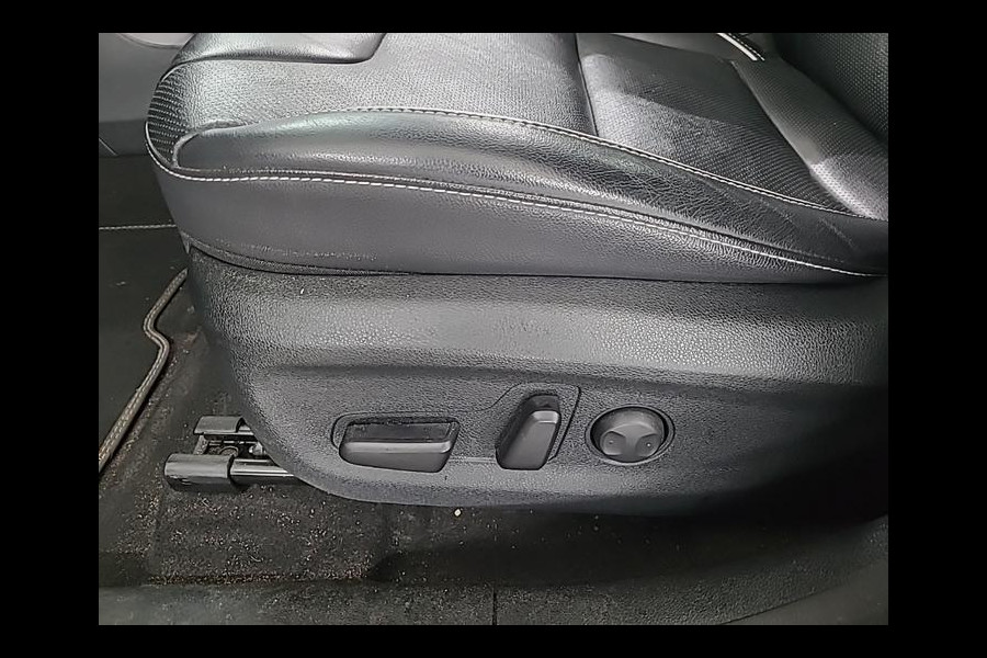 Kia e-Niro ExecutiveLine 64 kWh | Navi | Camera | Leder | Panorama