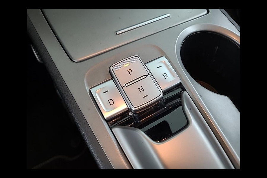 Hyundai Kona EV Comfort 64 kWh | Virtual | Camera | Apple Car Play Hyundai Kona EV Comfort 64 kWh | Virtual | Camera | Apple Car Play